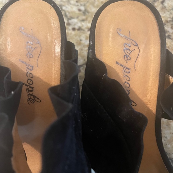 Free People Black Ruffled Velvet Sandal - Picture 5 of 9